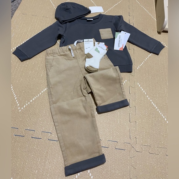 PL Baby By Petit Lem 4-Piece Colorblock Knit Set - Picture 8 of 11